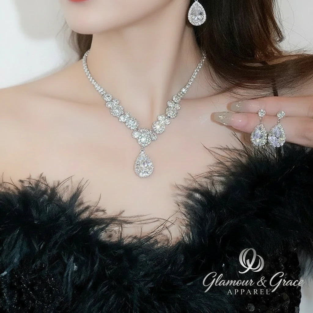 Luxury  Rhinestone Earrings & Necklace Set